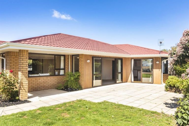 Photo of property in 65 Lowry Avenue, Redwood, Christchurch, 8051