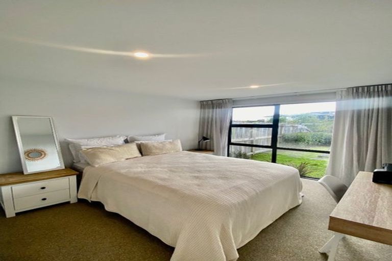 Photo of property in 10 Paddock Lane, Pukekohe, 2120