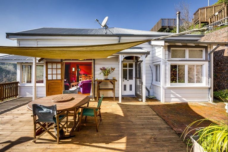 Photo of property in 7 Fitzroy Road, Bluff Hill, Napier, 4110