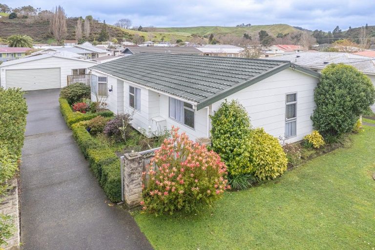 Photo of property in 21 Ward Street, Aramoho, Whanganui, 4500