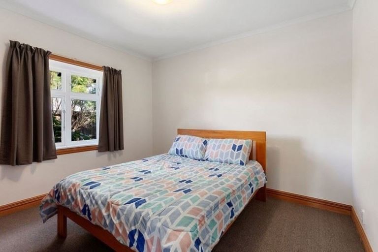 Photo of property in 4 Saltaire Street, North New Brighton, Christchurch, 8083