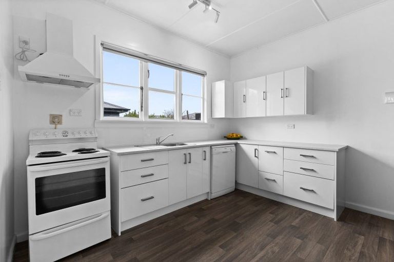 Photo of property in 901 Clive Street, Akina, Hastings, 4122