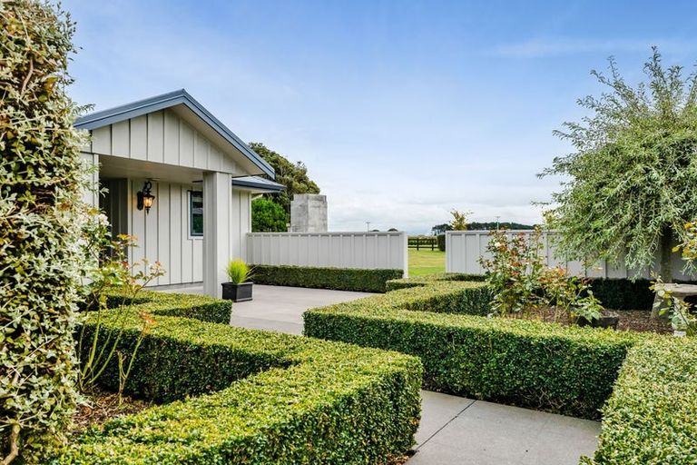 Photo of property in 37 Arthur Street, Hawera, 4674