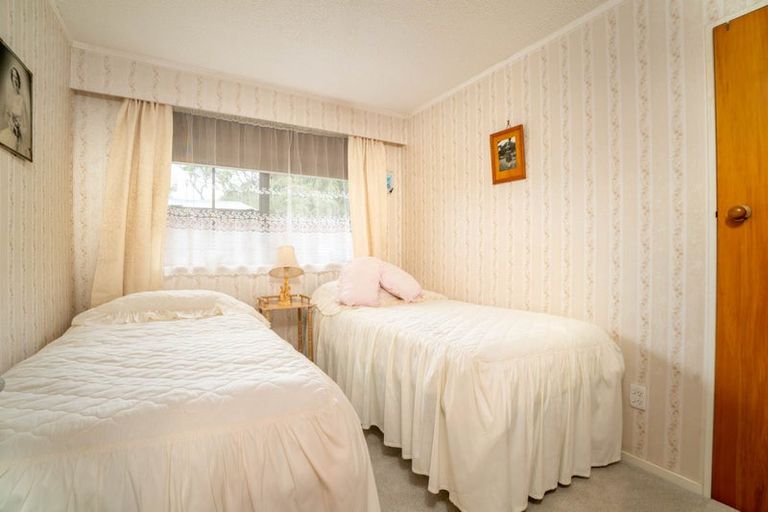 Photo of property in 15c Nathan Street, Tawa, Wellington, 5028