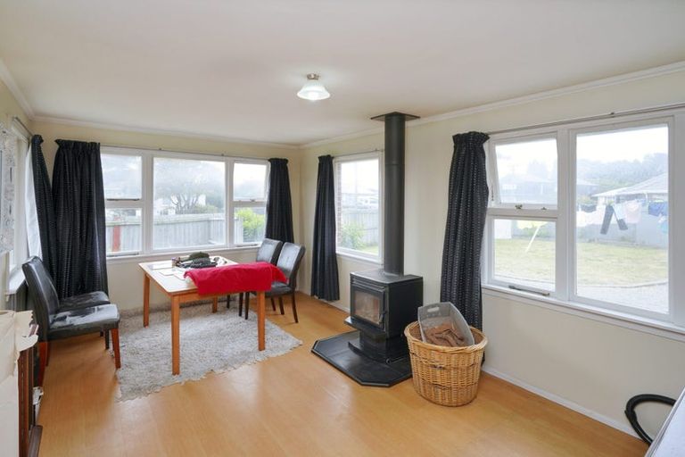 Photo of property in 44 Vancouver Crescent, Wainoni, Christchurch, 8061
