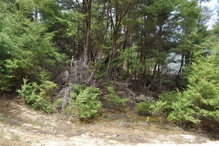 Photo of property in 4 Wilson Avenue, Kawau Island, 0920