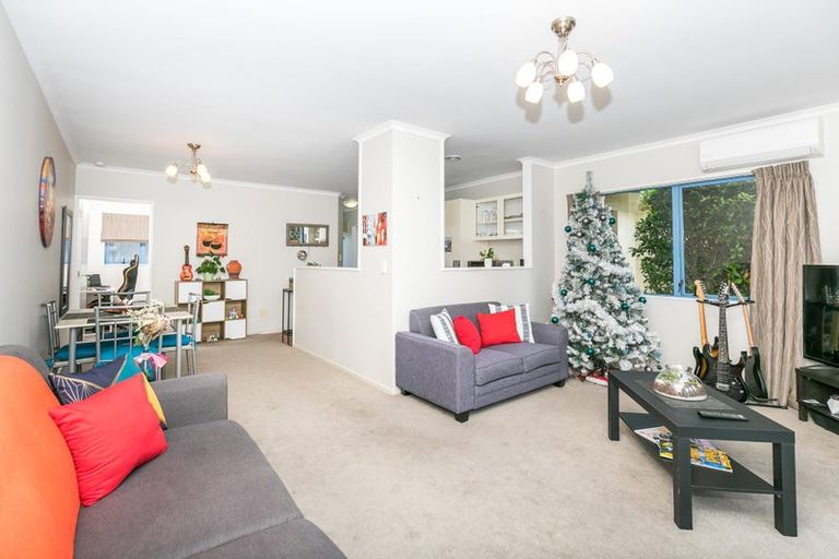 Photo of property in 2/120 Macfarlane Street, Hamilton East, Hamilton, 3216