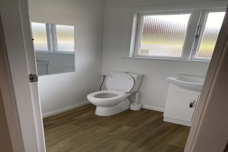 Photo of property in 28 Wetherby Grove, Wainuiomata, Lower Hutt, 5014