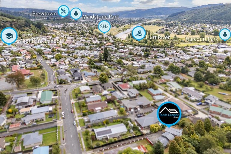 Photo of property in 11a Norana Road, Maoribank, Upper Hutt, 5018