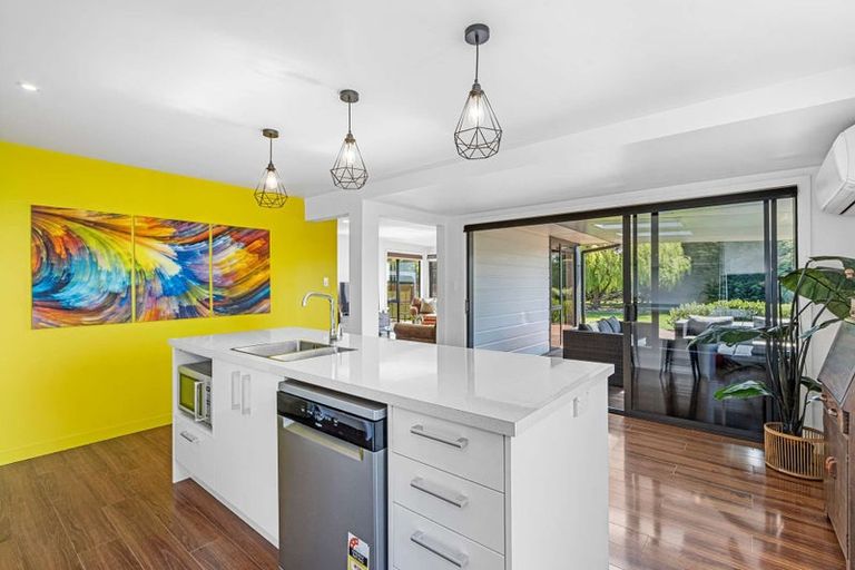 Photo of property in 27 Brook Street, Southbridge, 7602