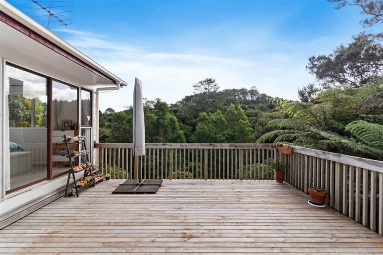 Photo of property in 114 Spinella Drive, Bayview, Auckland, 0629