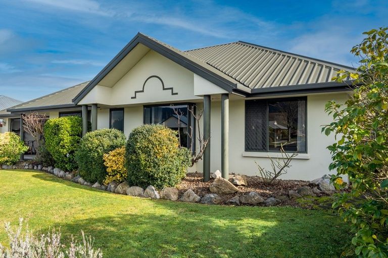 Photo of property in 14 Tyree Drive, Stoke, Nelson, 7011