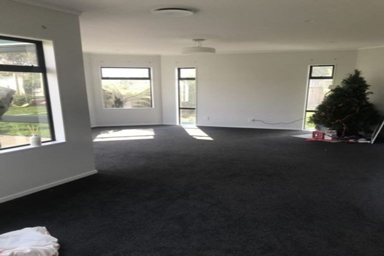 Photo of property in 4 Bathgate Street, Johnsonville, Wellington, 6037