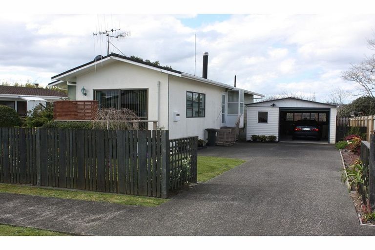 Photo of property in 11 Houhere Place, Tikipunga, Whangarei, 0112
