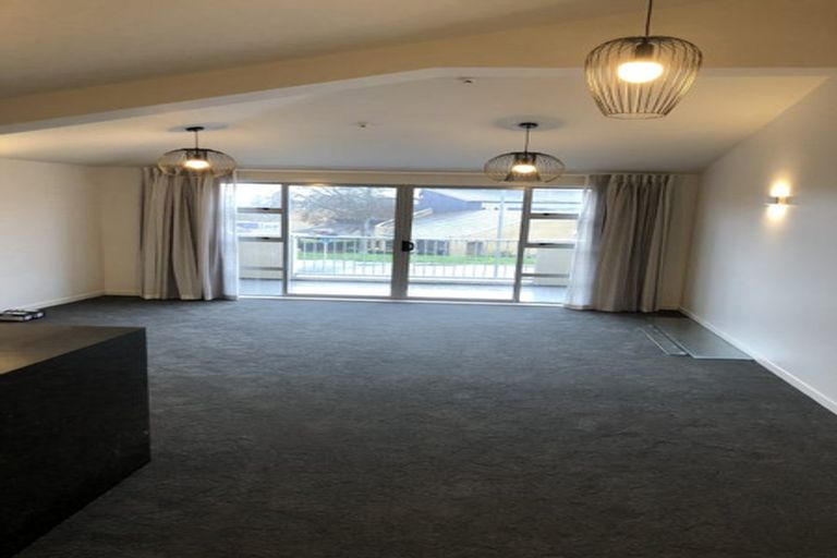 Photo of property in 99c Victoria Street, Hamilton Central, Hamilton, 3204