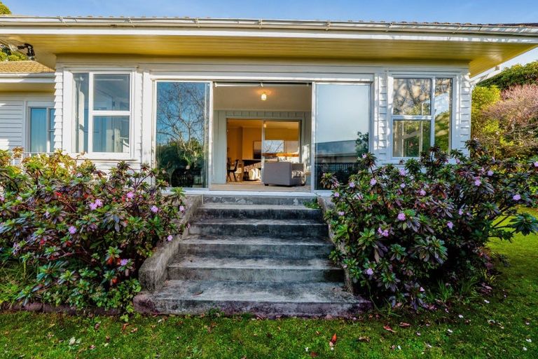 Photo of property in 16 Glen Almond Street, New Plymouth, 4310