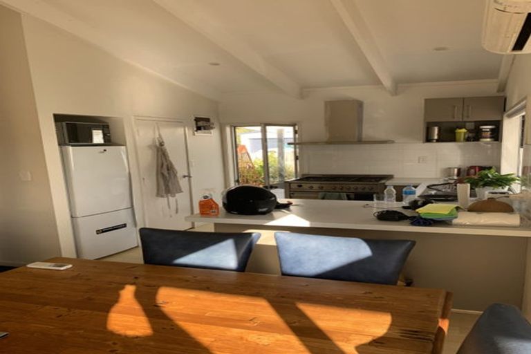 Photo of property in 5 Darroch Slope, Omaha, 0986