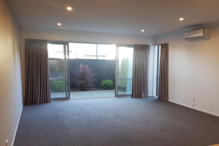 Photo of property in 3/89 Poulson Street, Addington, Christchurch, 8024