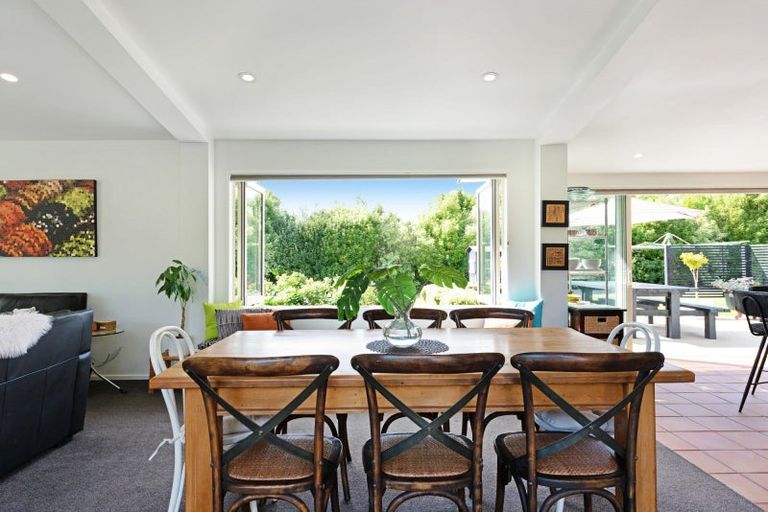 Photo of property in 33 Arcus Road, Te Horo, Otaki, 5582