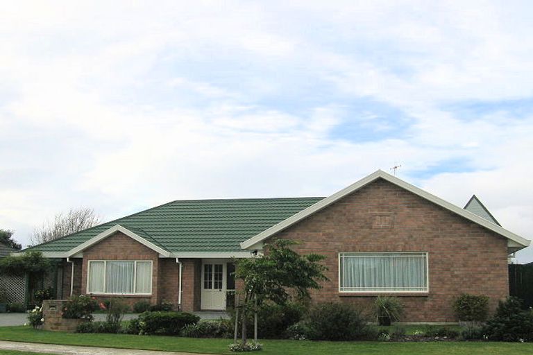 Photo of property in 25 Beach Haven Place, Paraparaumu Beach, Paraparaumu, 5032