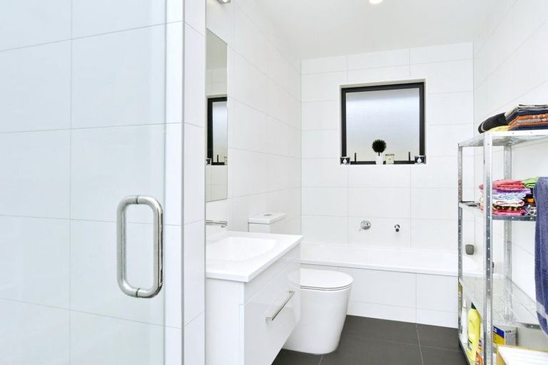 Photo of property in 30 Quinn Crescent, Woodend, 7610