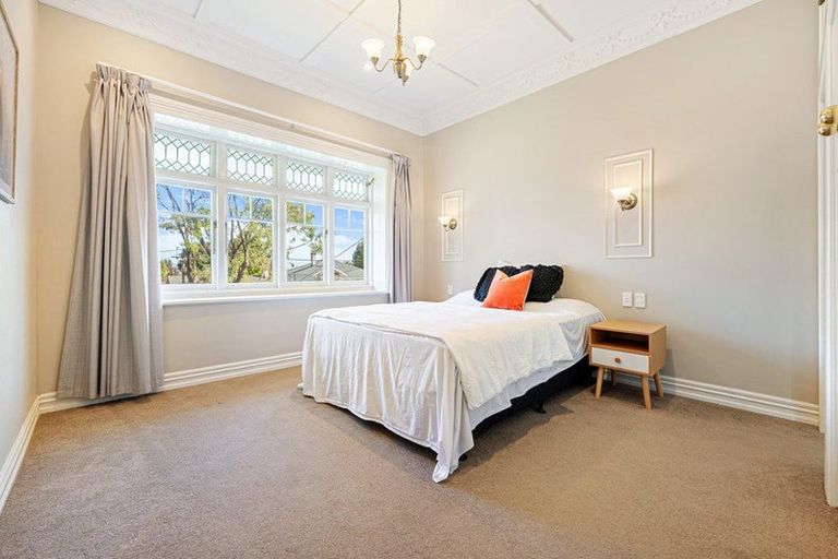 Photo of property in 18 Charlton Avenue, Mount Eden, Auckland, 1024