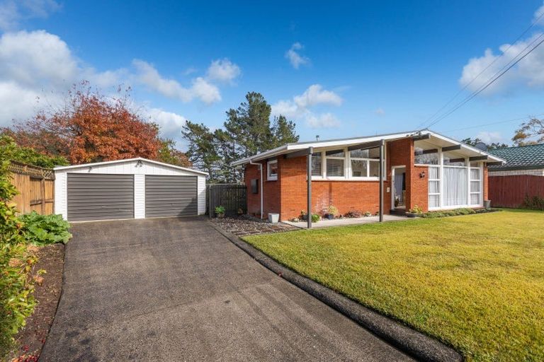 Photo of property in 5 Carolyn Place, Fitzroy, Hamilton, 3206