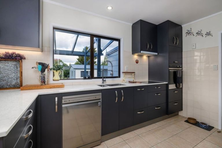 Photo of property in 7 Riverview Road, Kerikeri, 0230