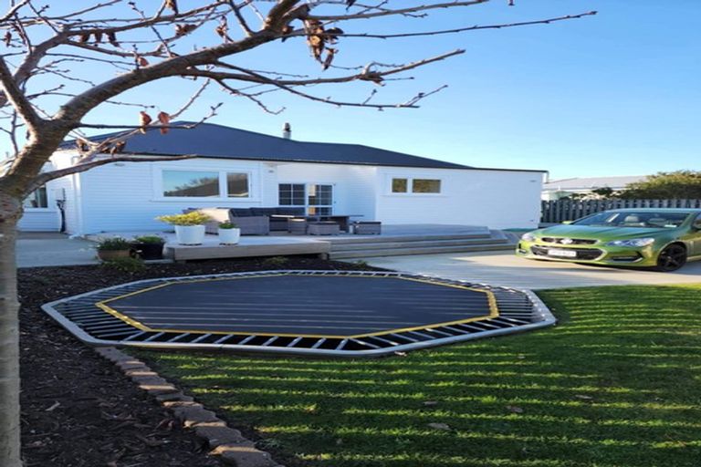 Photo of property in 5 Bignell Street, Gonville, Whanganui, 4501