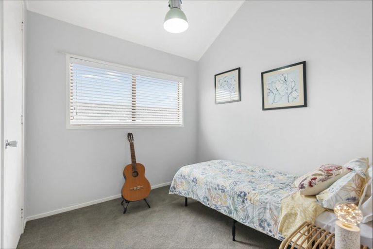 Photo of property in 41aa Vivian Wilson Drive, Eastern Beach, Auckland, 2012