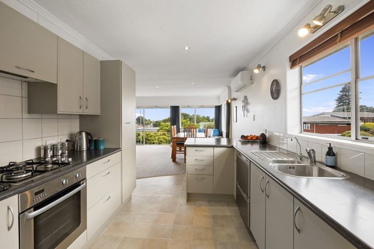 Photo of property in 426 Devon Street West, Lynmouth, New Plymouth, 4310