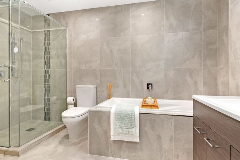 Photo of property in 86 Rangihina Road, Hobsonville, Auckland, 0616