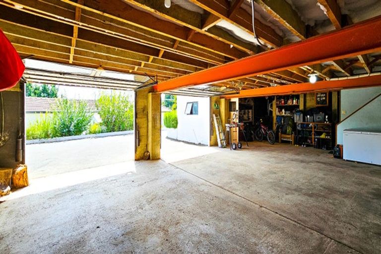 Photo of property in 97 Tiverton Street, Palmerston, 9430