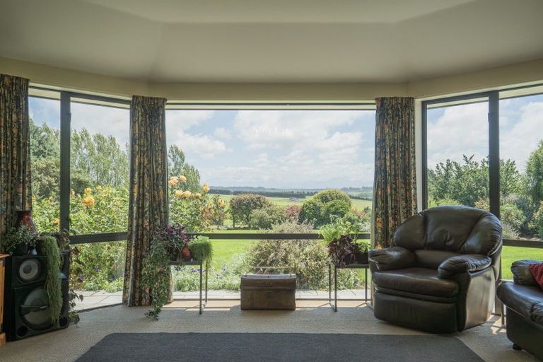 Photo of property in 108 Spur Road, Hadlow, Timaru, 7975