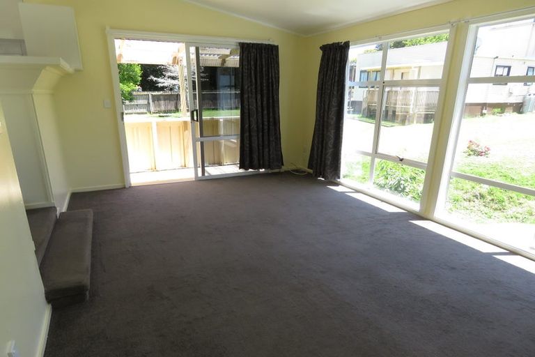 Photo of property in 2 Ahiriri Avenue, Avondale, Auckland, 0600