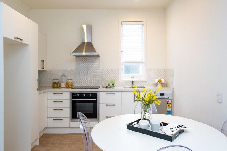 Photo of property in 305 Riverslea Road North, Parkvale, Hastings, 4122