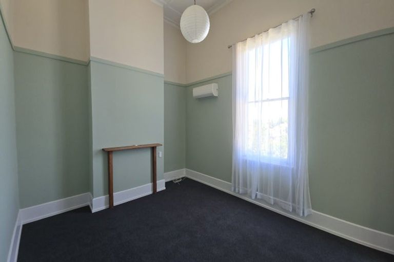 Photo of property in 3 Harvey Road, Bluff Hill, Napier, 4110