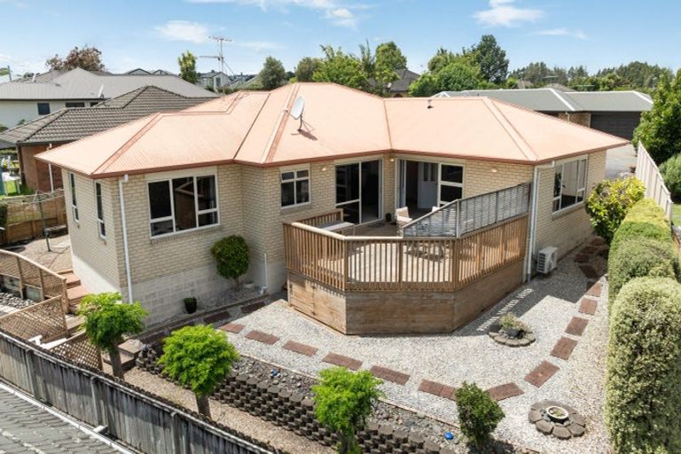 Photo of property in 31 Les Fisher Place, Pukekohe, 2120