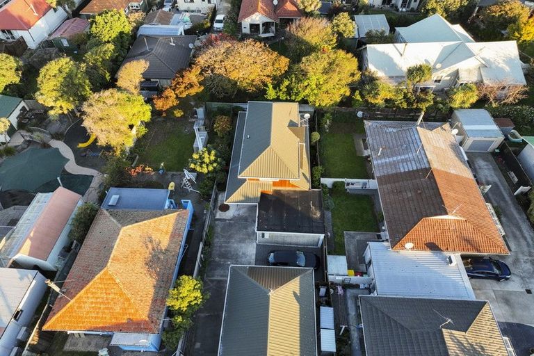 Photo of property in 2/113 Beresford Street, New Brighton, Christchurch, 8061