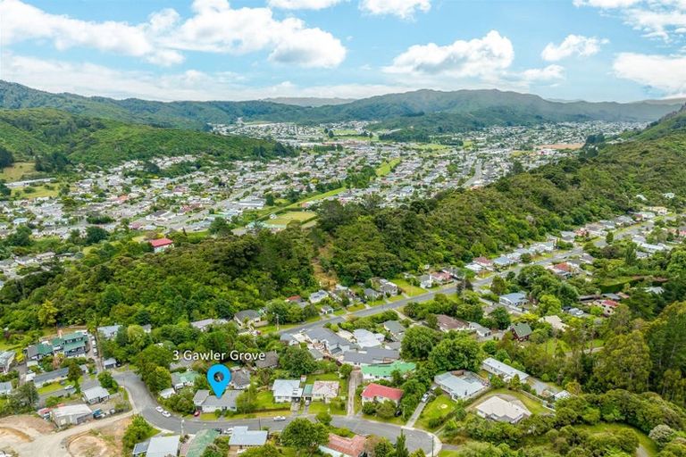 Photo of property in 3 Gawler Grove, Wainuiomata, Lower Hutt, 5014