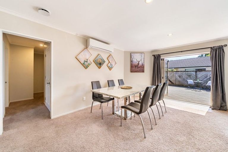 Photo of property in 8 Beechwood Way, Te Marua, Upper Hutt, 5018