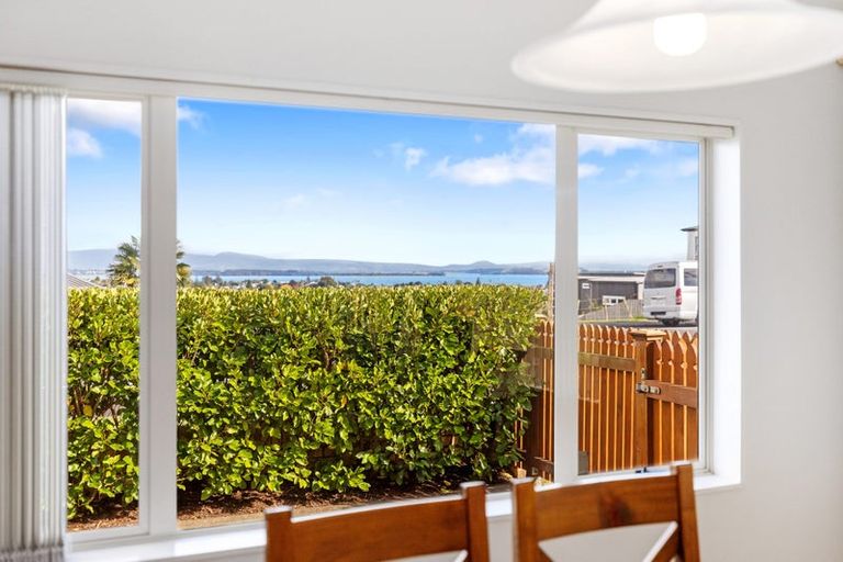 Photo of property in 2/343 Otumoetai Road, Otumoetai, Tauranga, 3110