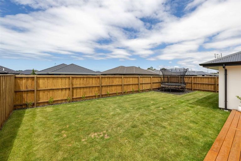 Photo of property in 52 Quinn Crescent, Woodend, 7610