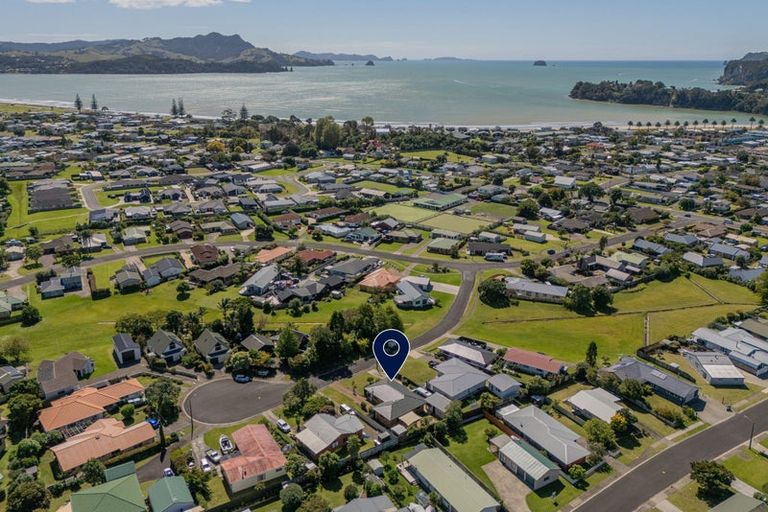 Photo of property in 13 Impala Place, Whitianga, 3510