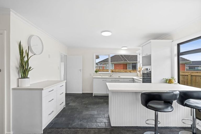 Photo of property in 158 Winchester Street, Levin, 5510