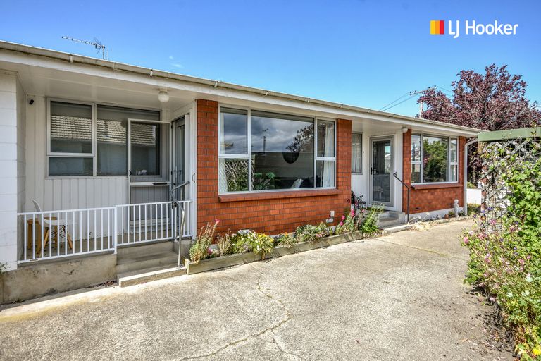 Photo of property in 3 Dryden Street, Mosgiel, 9024
