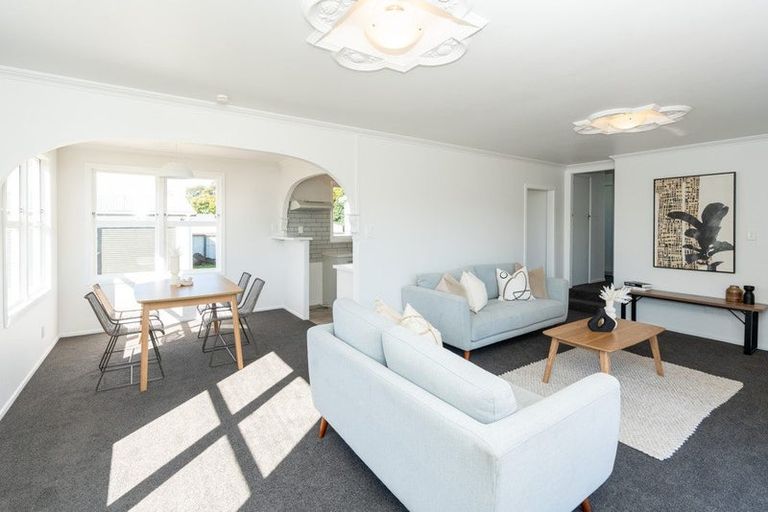 Photo of property in 17 Fitzroy Avenue, Fitzroy, Hamilton, 3206