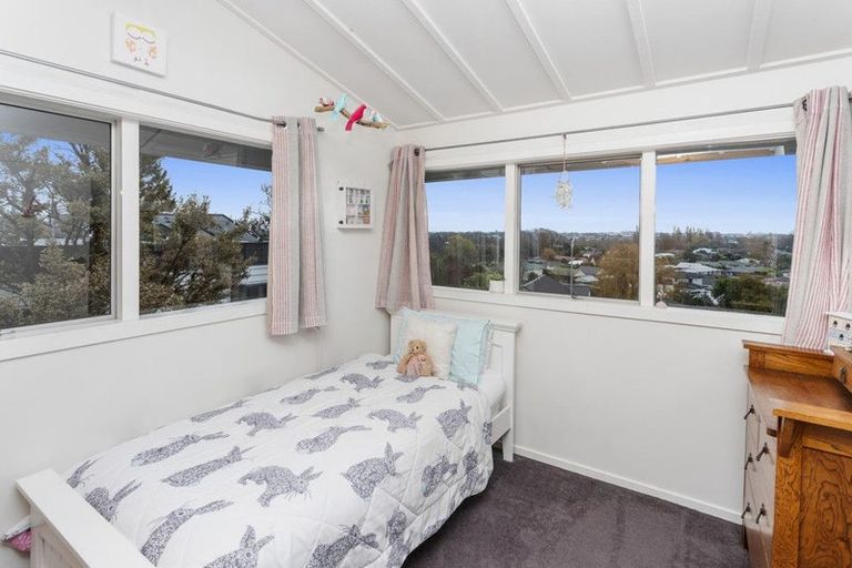 Photo of property in 31 Parklands Drive, Huntsbury, Christchurch, 8022