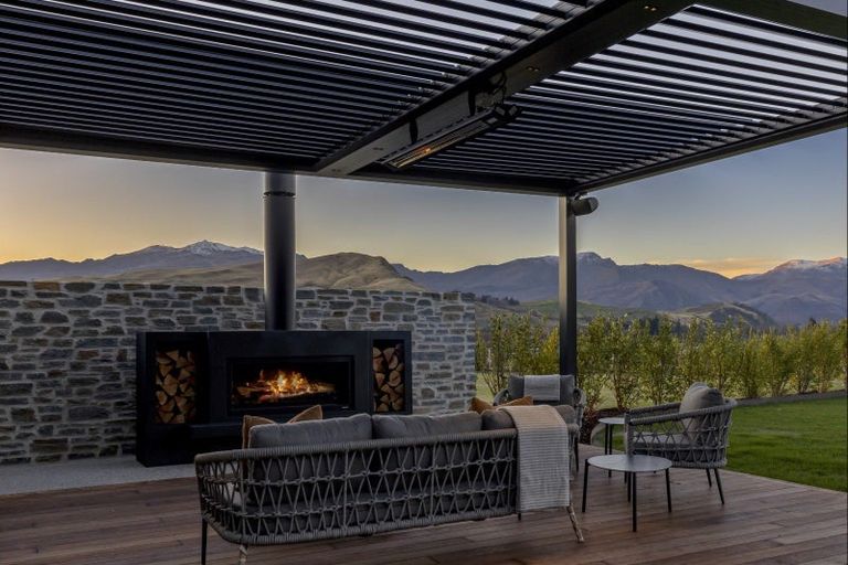 Photo of property in Kawarau Heights, 76 Kawarau Heights Boulevard, Lake Hayes, Queenstown, 9304