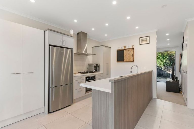 Photo of property in 51 Matairangi Avenue, Totara Heights, Auckland, 2105